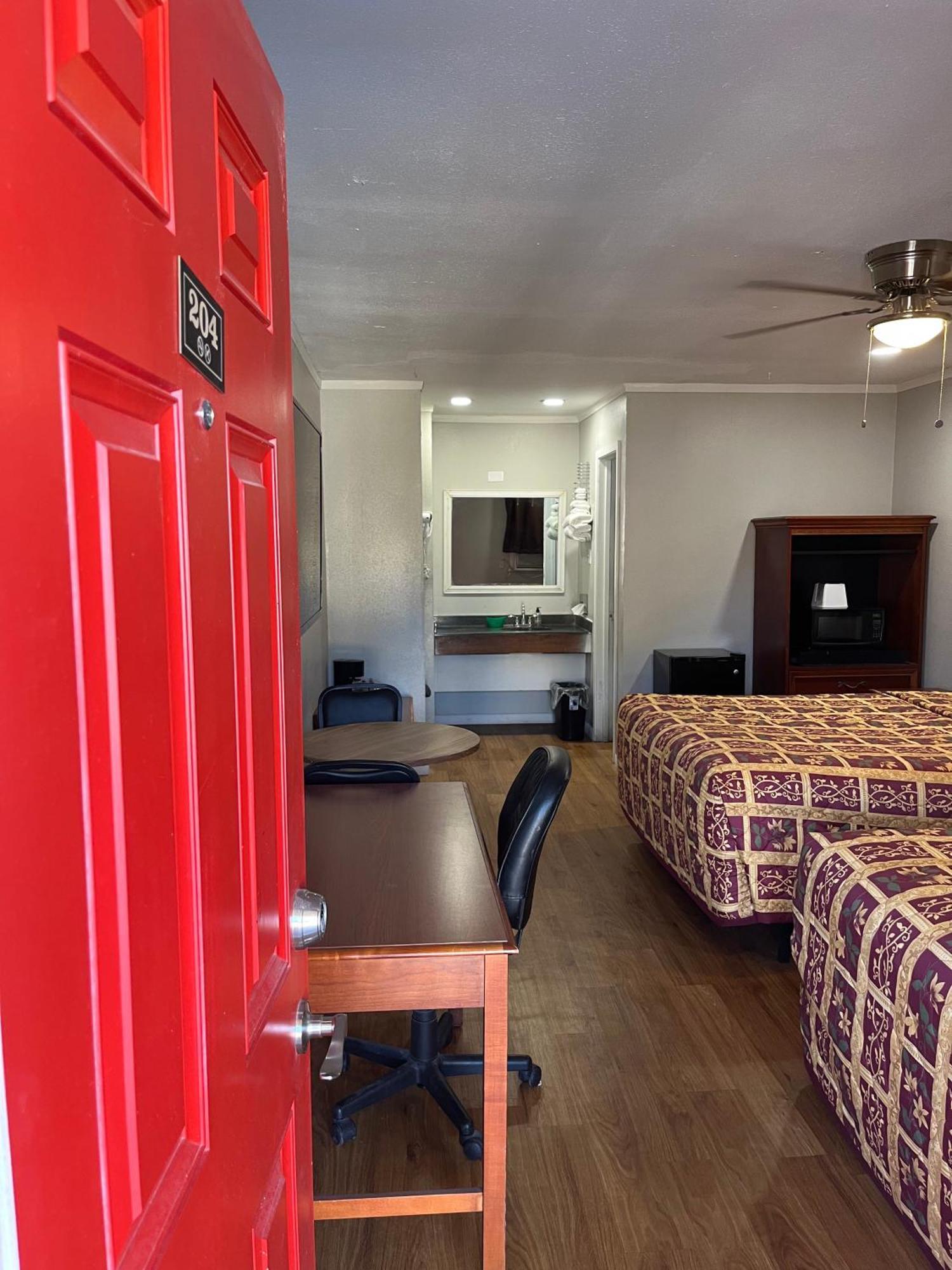 Ladybird Inn Johnson City Dış mekan fotoğraf