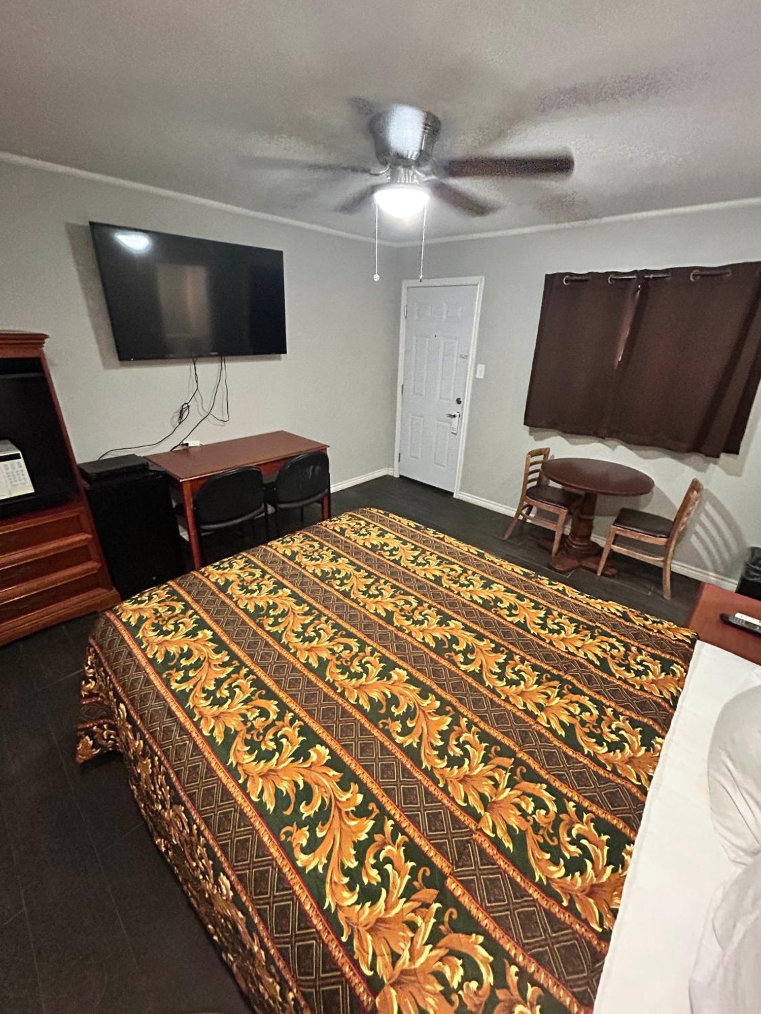 Ladybird Inn Johnson City Dış mekan fotoğraf